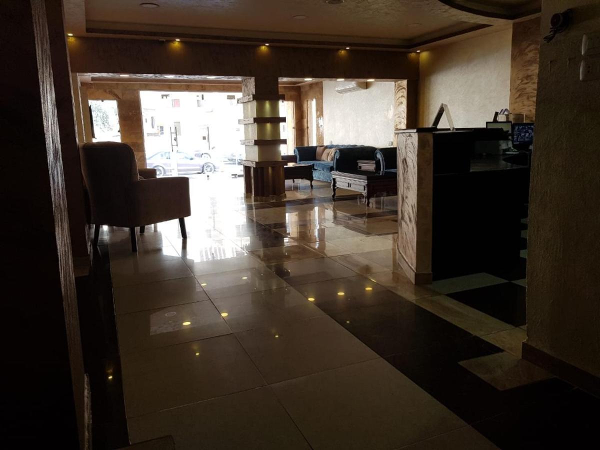 Siveen Hotel Amman Bagian luar foto